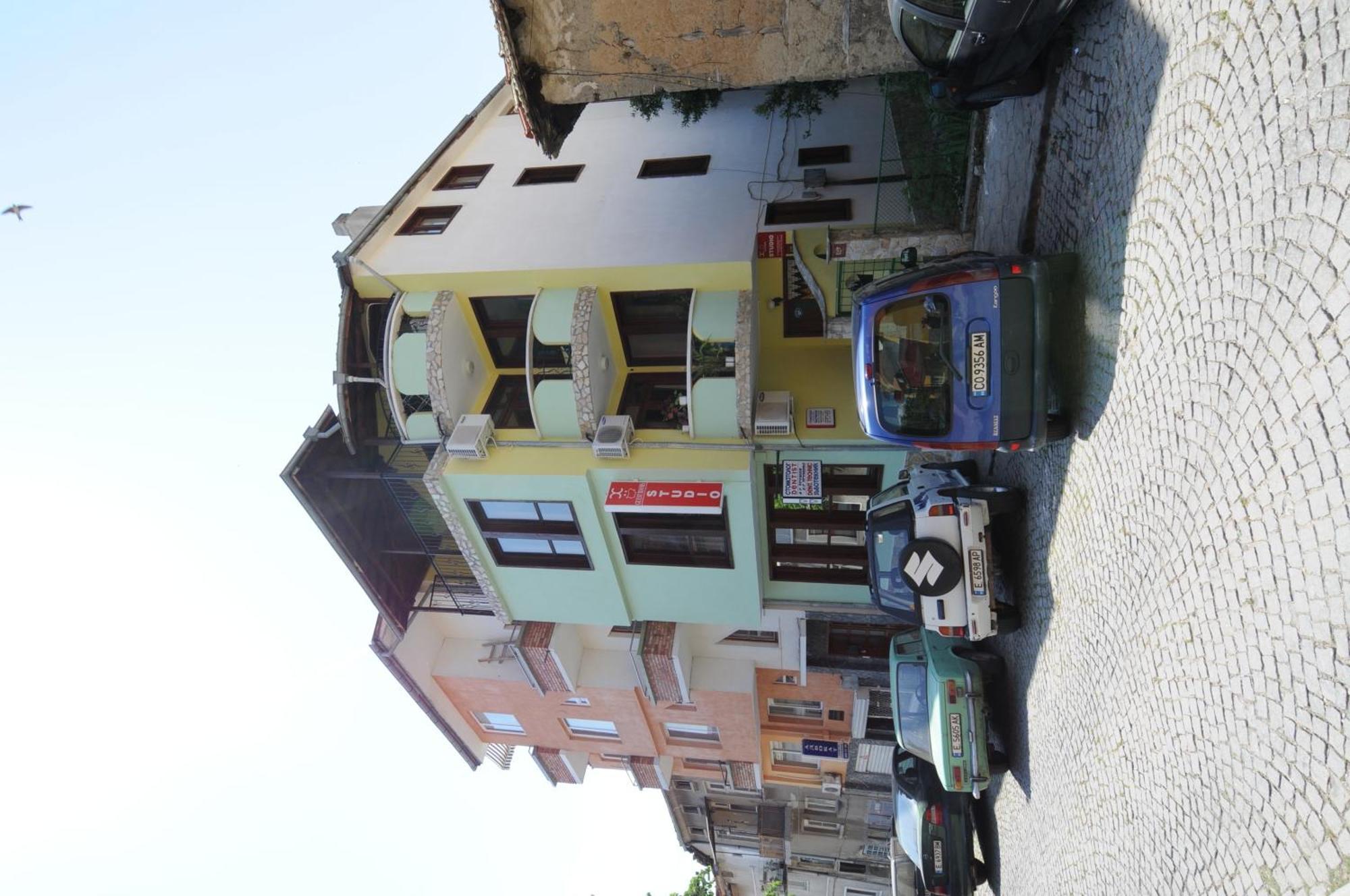 Family Hotel Studio Sandanski Exterior foto